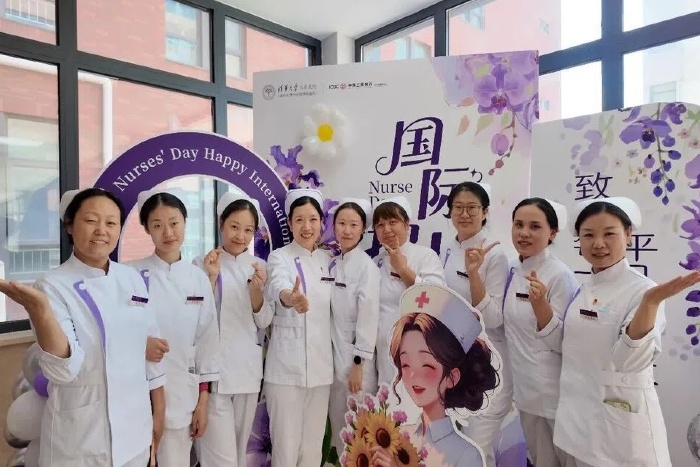 五月繁花盛，白衣绽芳华丨我院举办5・12国际护士节庆祝表彰会